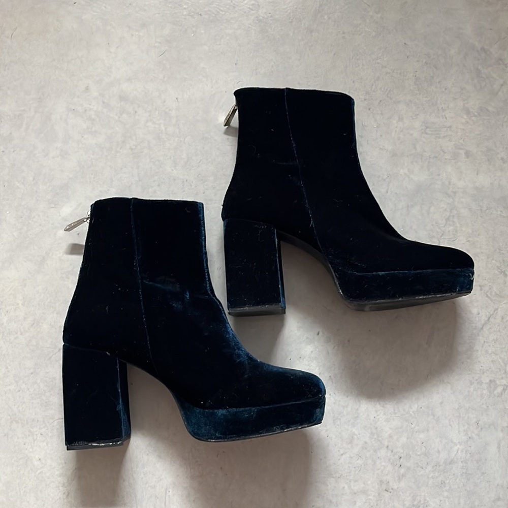 Zara blue velvet platform booties